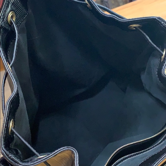 Louis Vuitton Epi Noe GM - Picture 10 of 16